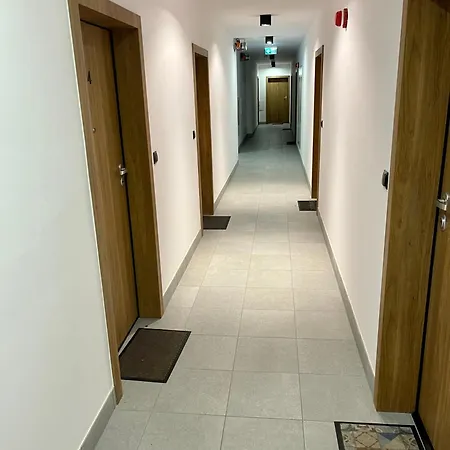 Time&house Pileckiego Przy Centrum Onkologi I Klinice Novum Na Wylacznosc Pokoj,sypialnia,lozko, Lazienka,kuchnia * 华沙