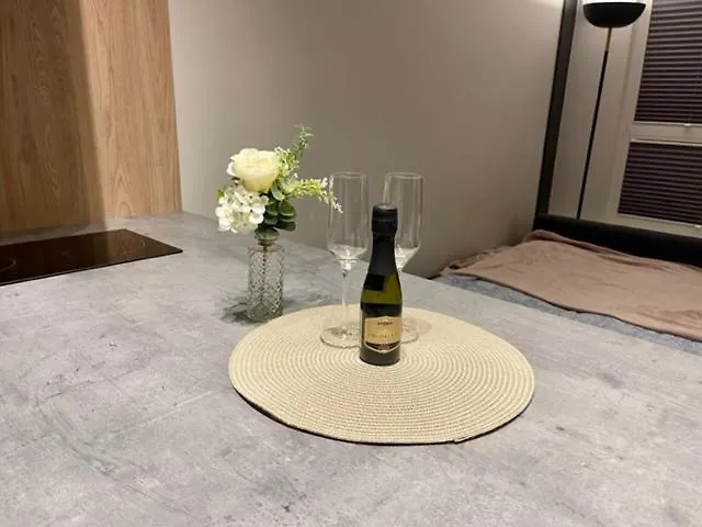 Time&house Pileckiego Przy Centrum Onkologi I Klinice Novum Na Wylacznosc Pokoj,sypialnia,lozko, Lazienka,kuchnia Warszawa