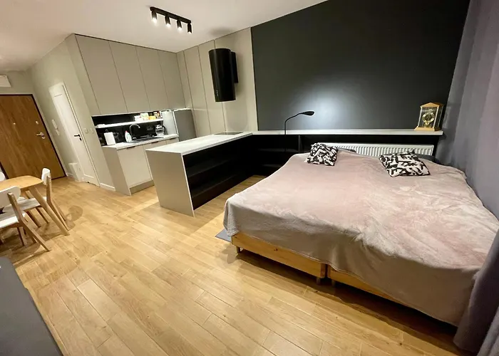 Time&house Pileckiego Przy Centrum Onkologi I Klinice Novum Na Wylacznosc Pokoj,sypialnia,lozko, Lazienka,kuchnia