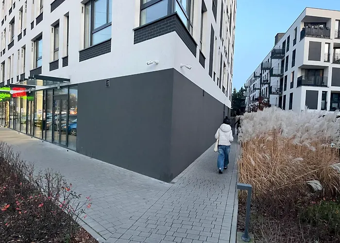 Time&house Pileckiego Przy Centrum Onkologi I Klinice Novum Na Wylacznosc Pokoj,sypialnia,lozko, Lazienka,kuchnia Lägenhet