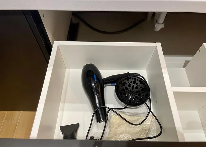 Time&house Pileckiego Przy Centrum Onkologi I Klinice Novum Na Wylacznosc Pokoj,sypialnia,lozko, Lazienka,kuchnia Lägenhet Warszawa