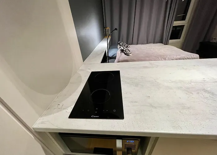 Time&house Pileckiego Przy Centrum Onkologi I Klinice Novum Na Wylacznosc Pokoj,sypialnia,lozko, Lazienka,kuchnia Lägenhet *