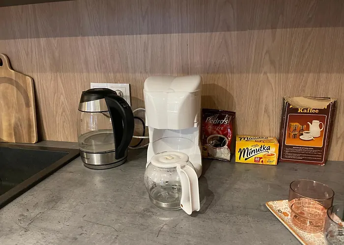 Lägenhet Time&house Pileckiego Przy Centrum Onkologi I Klinice Novum Na Wylacznosc Pokoj,sypialnia,lozko, Lazienka,kuchnia Warszawa