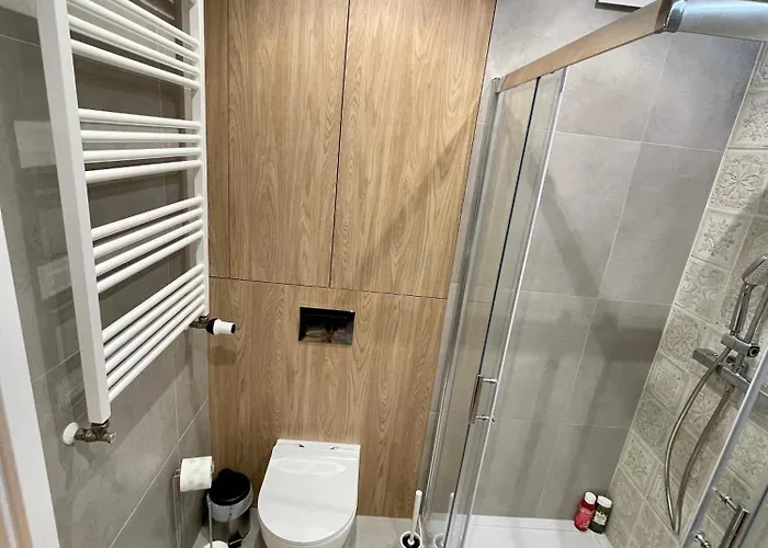 Lägenhet Time&house Pileckiego Przy Centrum Onkologi I Klinice Novum Na Wylacznosc Pokoj,sypialnia,lozko, Lazienka,kuchnia Warszawa