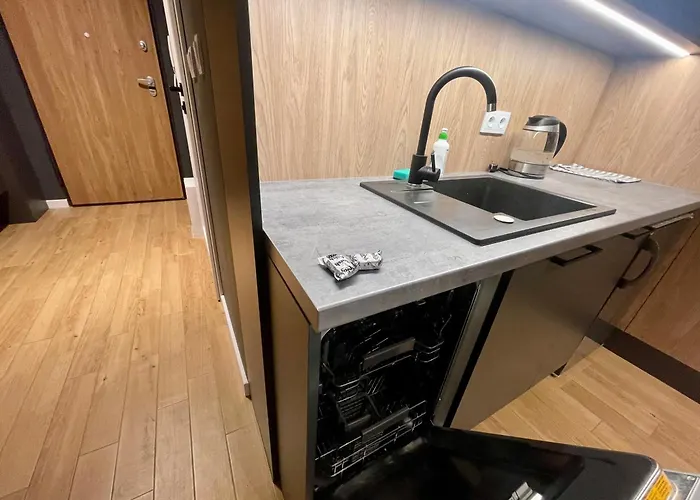 Time&house Pileckiego Przy Centrum Onkologi I Klinice Novum Na Wylacznosc Pokoj,sypialnia,lozko, Lazienka,kuchnia * Warszawa