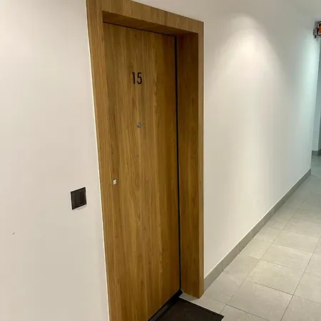 Time&house Pileckiego Przy Centrum Onkologi I Klinice Novum Na Wylacznosc Pokoj,sypialnia,lozko, Lazienka,kuchnia شقة وارسو