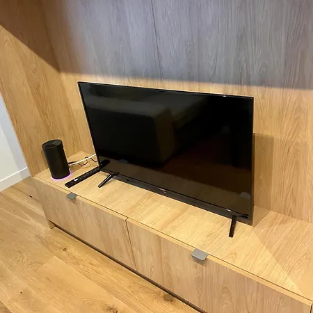 Time&house Pileckiego Przy Centrum Onkologi I Klinice Novum Na Wylacznosc Pokoj,sypialnia,lozko, Lazienka,kuchnia