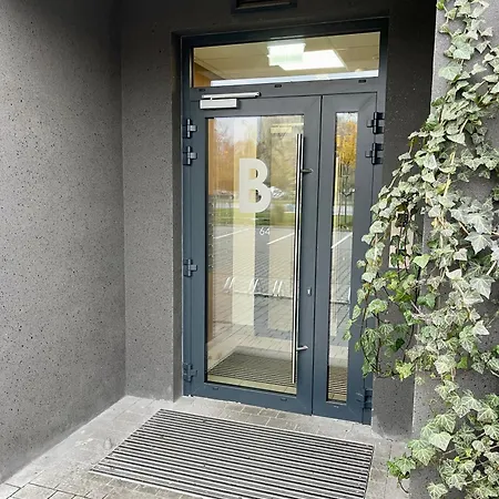 Time&house Pileckiego Przy Centrum Onkologi I Klinice Novum Na Wylacznosc Pokoj,sypialnia,lozko, Lazienka,kuchnia * ורשה