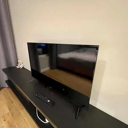 Time&house Pileckiego Przy Centrum Onkologi I Klinice Novum Na Wylacznosc Pokoj,sypialnia,lozko, Lazienka,kuchnia דירה