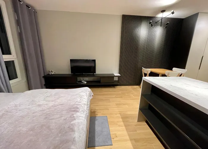 Apartment Time&house Pileckiego: Exclusive Near Oncology Center Warsaw