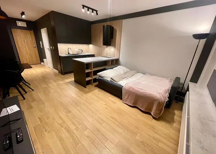 Time&house Pileckiego: Exclusive Near Oncology Center