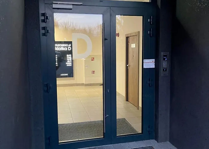 Time&house Pileckiego: Exclusive Near Oncology Center