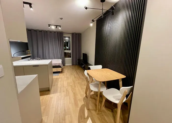 Time&house Pileckiego: Exclusive Near Oncology Center Apartment *