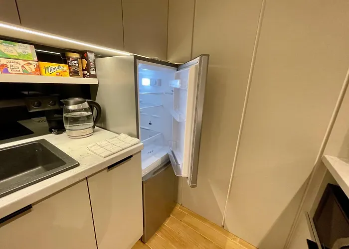 Time&house Pileckiego: Exclusive Near Oncology Center *