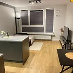 Time&house Pileckiego: Exclusive Near Oncology Center Warsaw