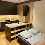 Apartment Time&house Pileckiego: Exclusive Near Oncology Center *
