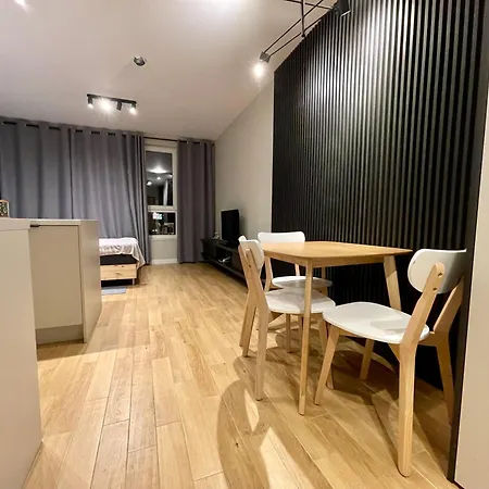 Time&house Pileckiego Przy Centrum Onkologi I Klinice Novum Apartament Na Wylacznosc Pokoj,sypialnia,lozko, Lazienka,kuchnia Warsaw